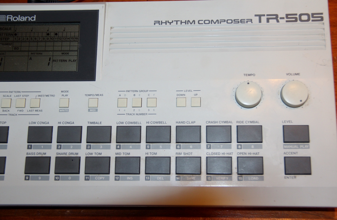 Roland TR-505